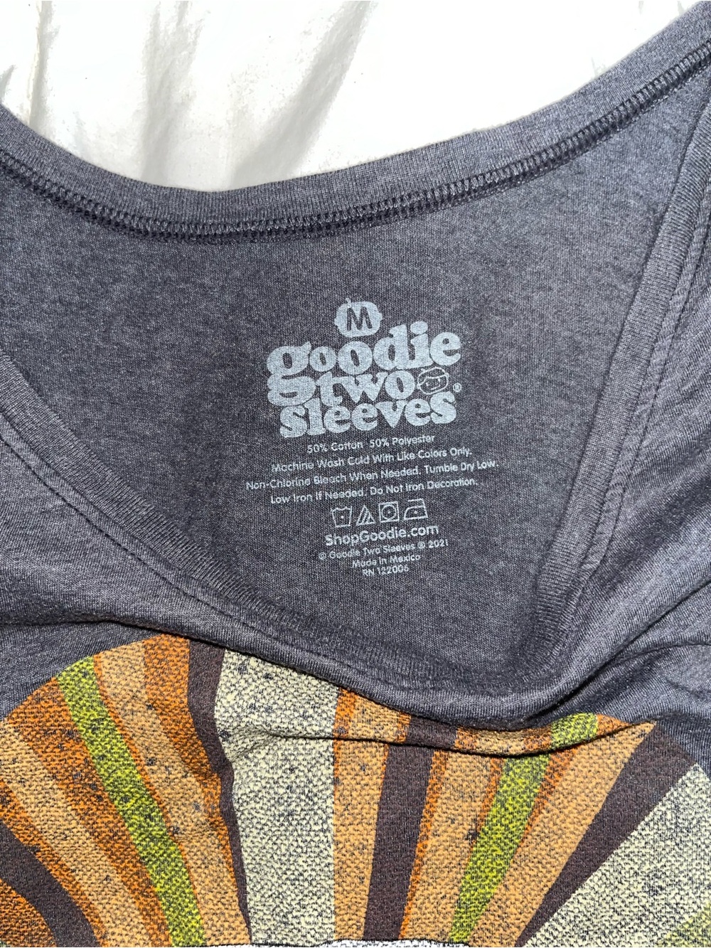 Southern Sunsets Graphic Tank Top - Charcoal - Picture 5 of 7